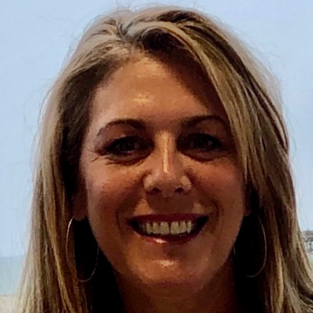 Meet your Posher, Constance